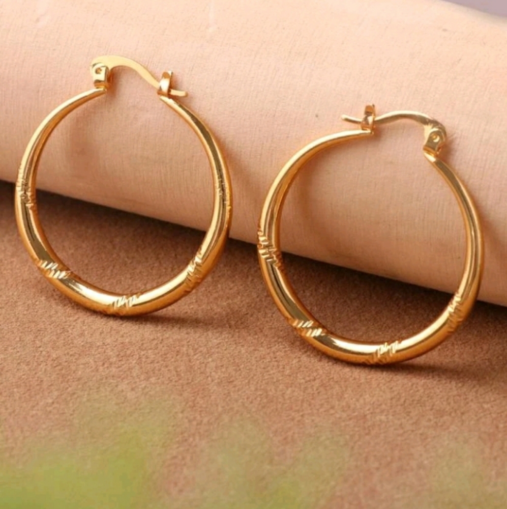 Gold Hoop Earrings - Picture 4 of 4